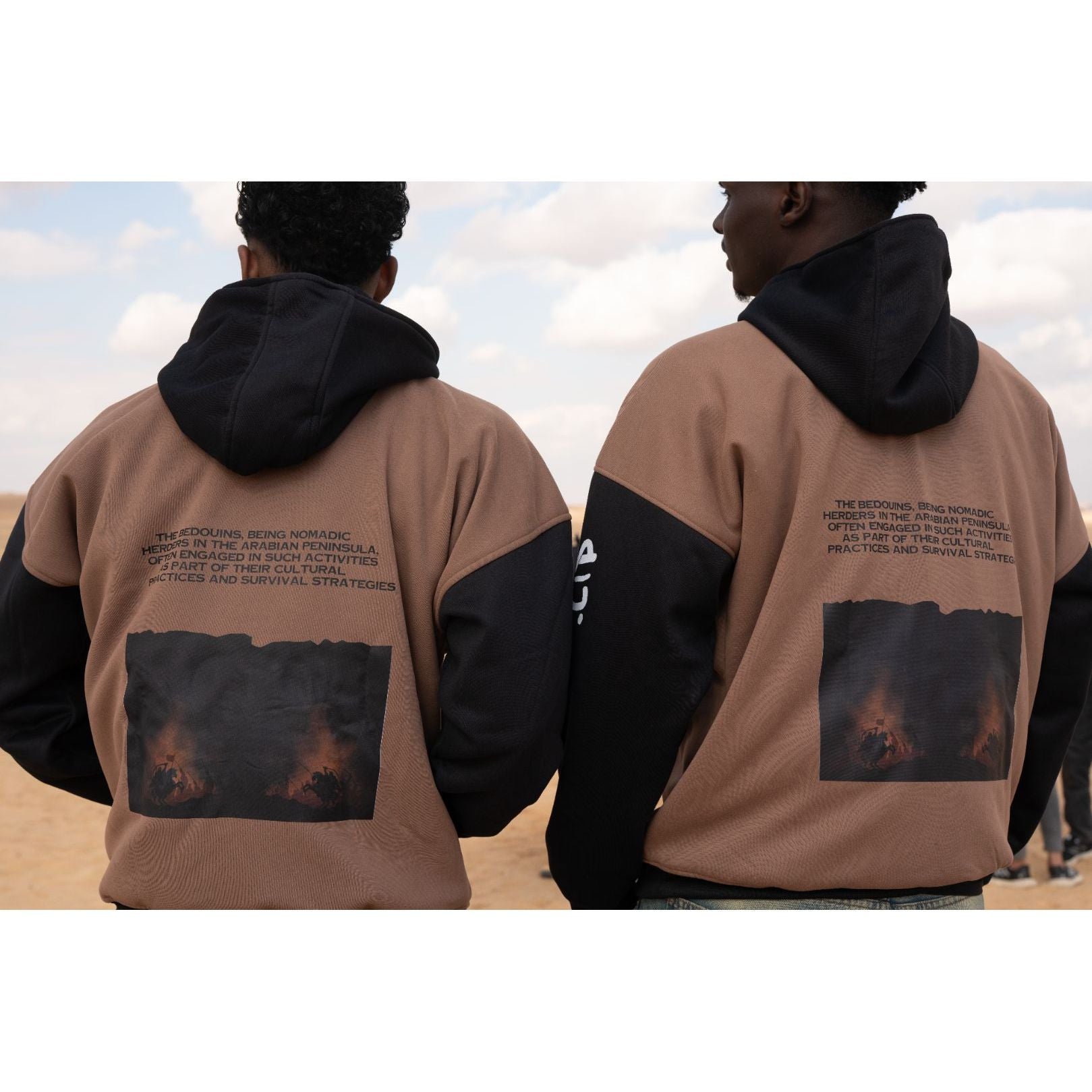 Nomad Armour – Sleeve-Cut Hoodie