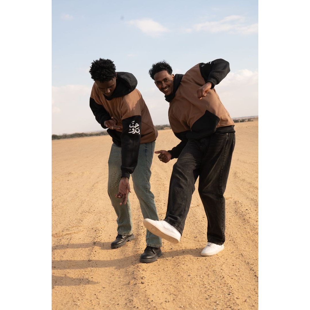 Nomad Armour – Sleeve-Cut Hoodie