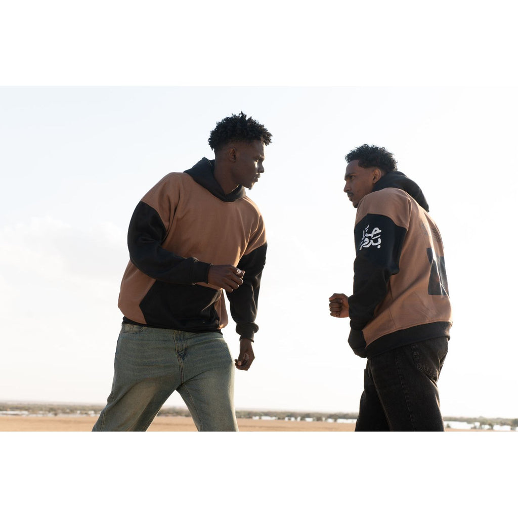 Nomad Armour – Sleeve-Cut Hoodie