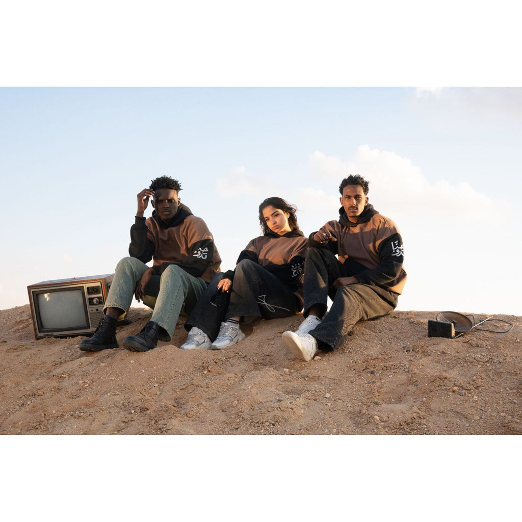 Nomad Armour – Sleeve-Cut Hoodie