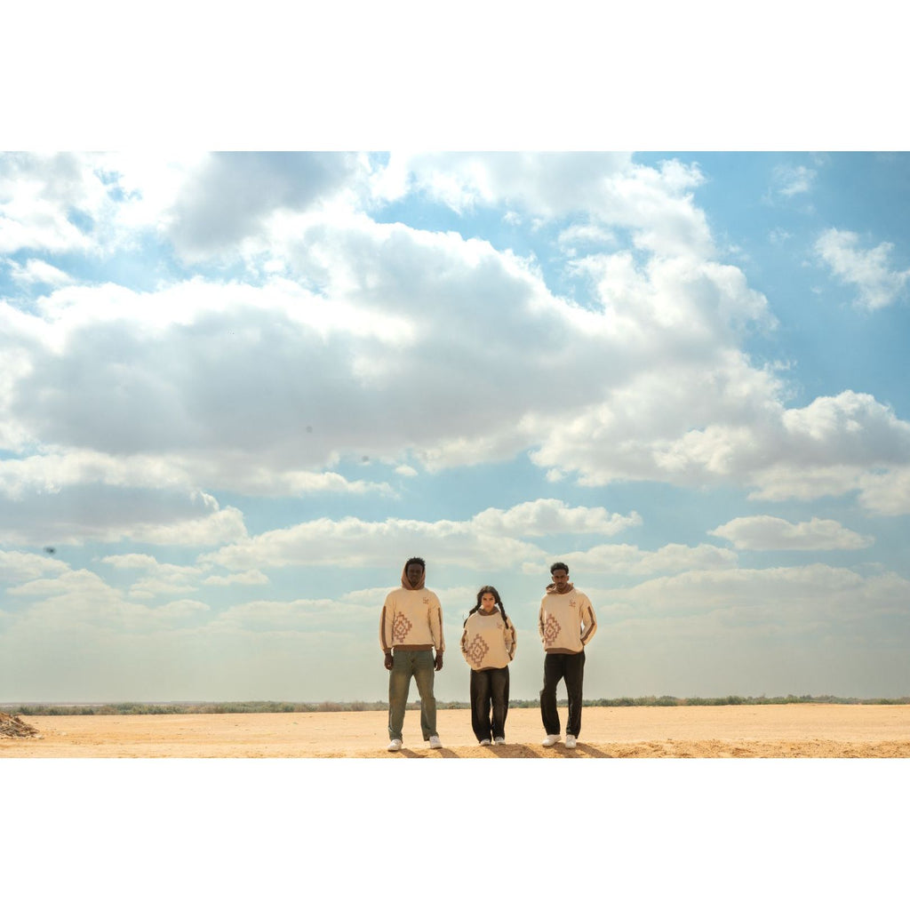 Nomad Armour – Neckline Embroidery Hoodie