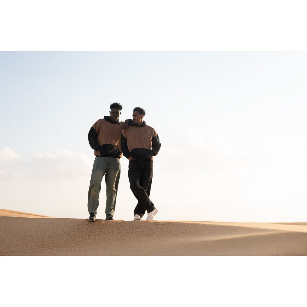 Nomad Armour – Sleeve-Cut Hoodie